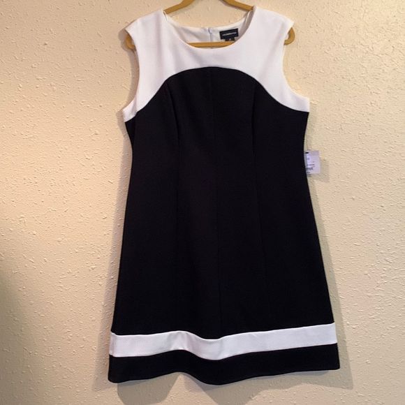 Liz Claiborne Dresses & Skirts - Liz Claiborne dress